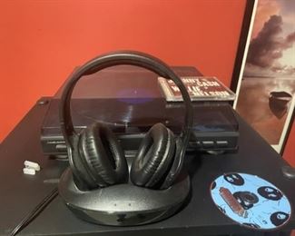 Electronics, turntable