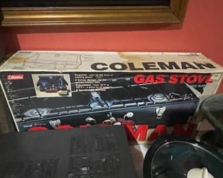 coleman camping stove