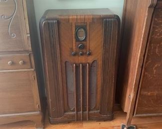 art deco floor radio