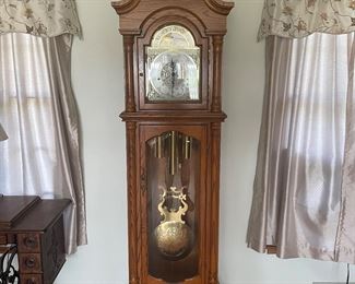 Beautiful oak grandfather clock 