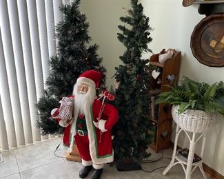 Christmas and tons more! Will update more pics Tuesday 