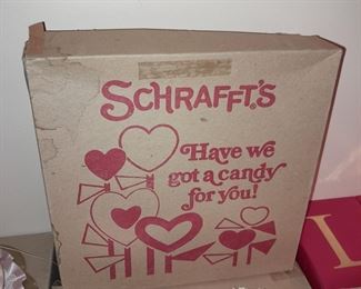 Vintage Schrafft's Valentines Day Candy Box