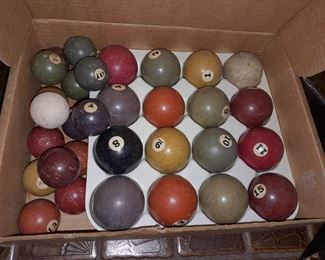 Vintage Pool Q Balls
