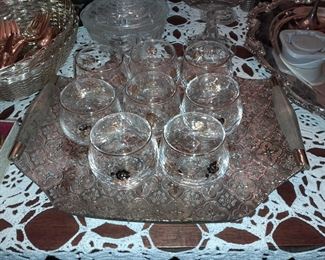 POSSIBLY Culver Glasses & Tray Set