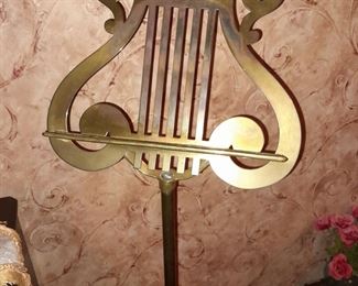 Brass Harp Shaped Music Stand