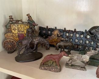 Cast iron sculptures / toys