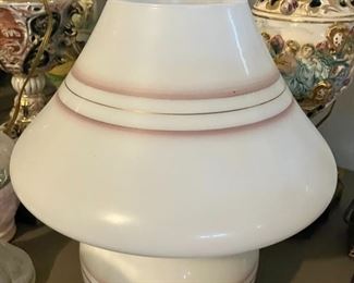 Large one-piece Murano blown mushroom shape glass working lamp hand painted. 