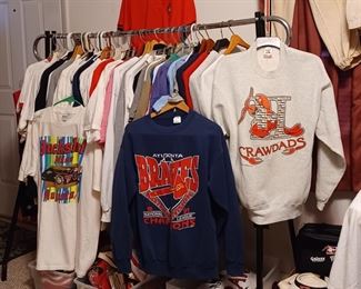 Large assortment vintage t shirts and sweat shirts baseball, Nascar 