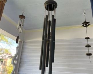 $40 - VINTAGE FOX TOP WIND CHIME 