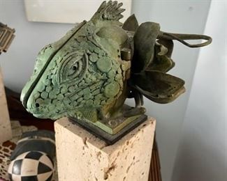 $2,500.00 - THEODORE GALL "IGUANA FANTASY" SCULPTURE  -1 OF 1 ALTHOUGH HE PRODUCED VARIATIONS - MR. GALL LIVED IN OAK PARK  5"H (11"H W/BASE)