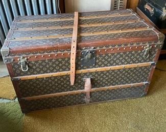 $14,000.00 - ANTIQUE CIRCA 1900 LOUIS VUITTON STEAMER TRUNK - SERIAL #762588 - B. ALTMAN & CO - PRISTINE FOR ITS AGE!!! - 40"W X 22"D X 23"H - MORE PICS FOLLOW