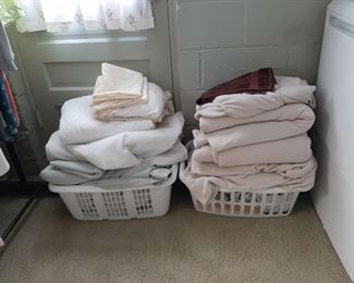 Bed linens fleece sheet set