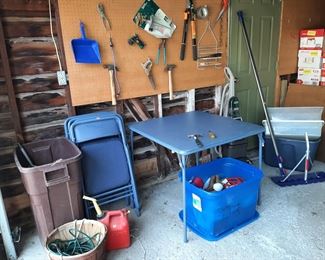 Card table 4 chairs set