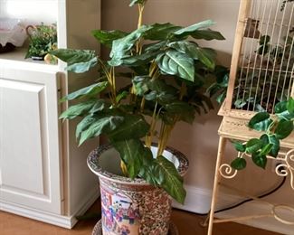 Pottery 16.5R x 16H  w/decorative plant 