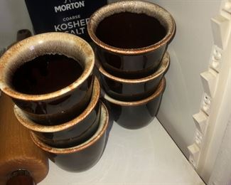 Brown drip glaze custard cups