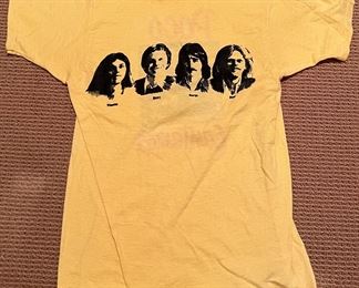 Poco Cantamos T-Shirt Size L