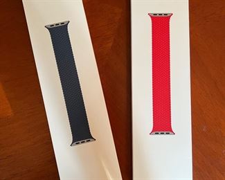 Factory Sealed Apple SE Braided Solo Loop - Red & Abyss Blue Size 7 45MM / ML6W3AM/A