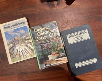Organic Vegetable Gardening Books