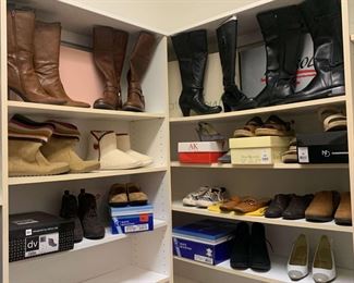 "Willow Oak in Woodside" in Aiken, SC Starts Closing Sat 6/3 at 8pm. Pickup is Mon 6/5 from 2-6pm. Please click here to see more photos, descriptions, and current bids:&nbsp;https://ctbids.com/estate-sale/22076