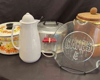 "Willow Oak in Woodside" in Aiken, SC Starts Closing Sat 6/3 at 8pm. Pickup is Mon 6/5 from 2-6pm. Please click here to see more photos, descriptions, and current bids:&nbsp;https://ctbids.com/estate-sale/22076