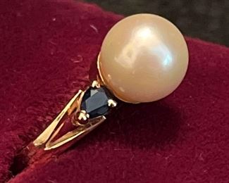 "Willow Oak in Woodside" in Aiken, SC Starts Closing Sat 6/3 at 8pm. Pickup is Mon 6/5 from 2-6pm. Please click here to see more photos, descriptions, and current bids:&nbsp;https://ctbids.com/estate-sale/22076