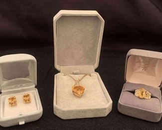 "Willow Oak in Woodside" in Aiken, SC Starts Closing Sat 6/3 at 8pm. Pickup is Mon 6/5 from 2-6pm. Please click here to see more photos, descriptions, and current bids:&nbsp;https://ctbids.com/estate-sale/22076