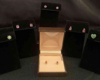 "Willow Oak in Woodside" in Aiken, SC Starts Closing Sat 6/3 at 8pm. Pickup is Mon 6/5 from 2-6pm. Please click here to see more photos, descriptions, and current bids:&nbsp;https://ctbids.com/estate-sale/22076