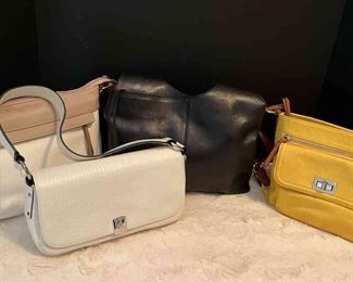 "Willow Oak in Woodside" in Aiken, SC Starts Closing Sat 6/3 at 8pm. Pickup is Mon 6/5 from 2-6pm. Please click here to see more photos, descriptions, and current bids:&nbsp;https://ctbids.com/estate-sale/22076