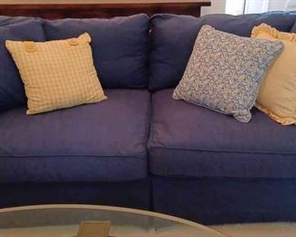 "Willow Oak in Woodside" in Aiken, SC Starts Closing Sat 6/3 at 8pm. Pickup is Mon 6/5 from 2-6pm. Please click here to see more photos, descriptions, and current bids:&nbsp;https://ctbids.com/estate-sale/22076