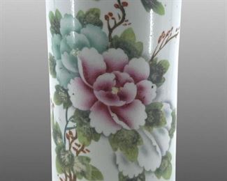 Republican Period Porcelain Famille Rose Vase
