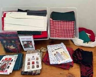 Holiday Christmas Fabric And Ornament Kit