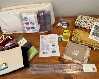 Sue Spargo FolkArt Teaberry Kit Silk Adaptation Purse Kits Please Dont Eat The Daisies Quilt Kit