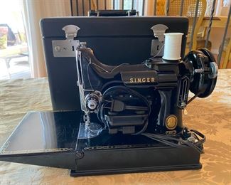 Singer featherweight 221 sewing machine
