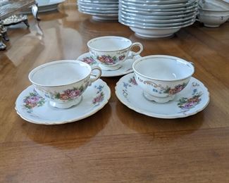 Tea cups 