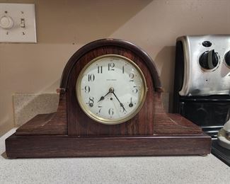 Working Seth Thomas Mantle Clock