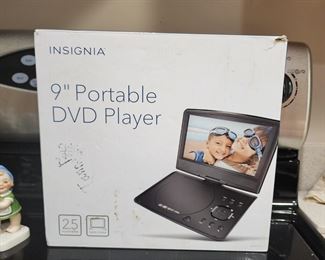 Insignia 9in Portable DVD Player