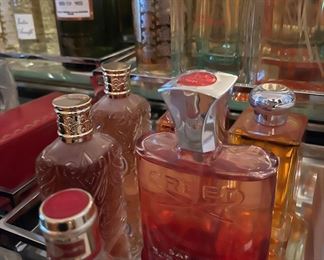 Dozens of full bottles of HIGH-END designer fragrances