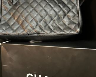 Large quilted CHANEL quilted satchel