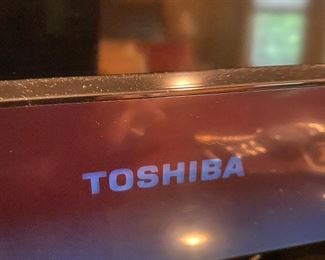TOSHIBA TV