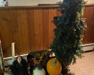 CHRISTMAS DECORATIONS