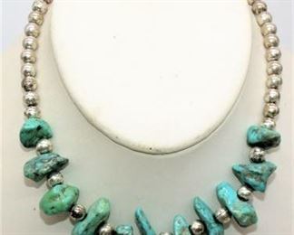 Lot 029   14 Bid(s)
Turquoise necklace