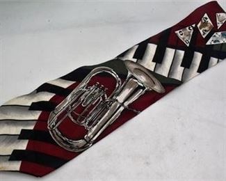 Lot 060   1 Bid(s)
Trumpet & piano keys tie