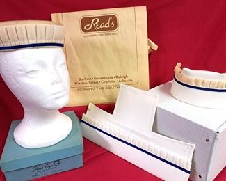 ANTIQUE LADIES NURSE HATS & COLLAR LOT
