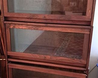 BARRISTER 3 STACK BOOK CASE