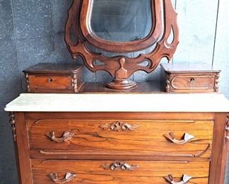 ANTIQUE DRESSER WITH 1800's DOVETAILS ON DRAWERS