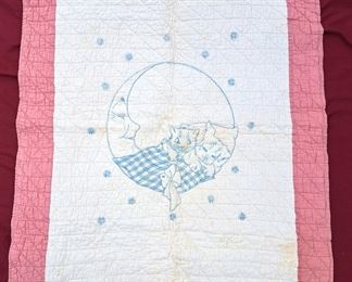 ANTIQUE BABY QUILT BLANKET