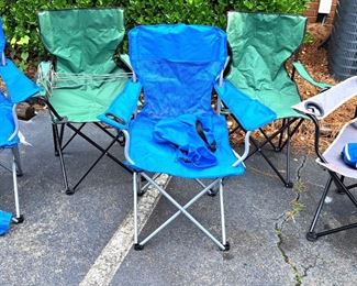 5 FOLDING CAMPING CHAIRS