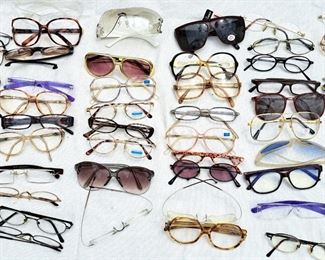 EYE GLASSES LOT