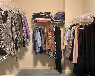 Ladies Professional Chicos