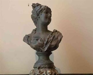 Lovely Lady Bust